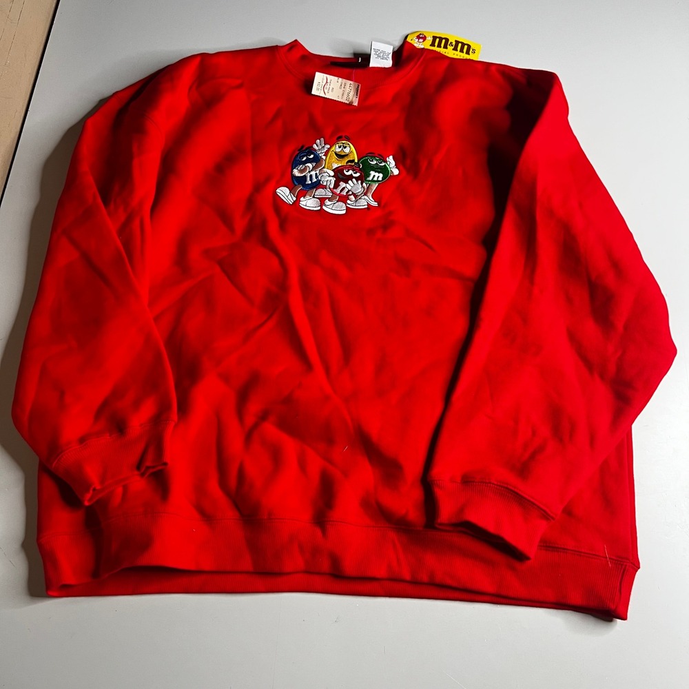 Vintage M&Ms Character Bunch Embroidered Red Sweatshirt NWT Mens Medium 2139M22